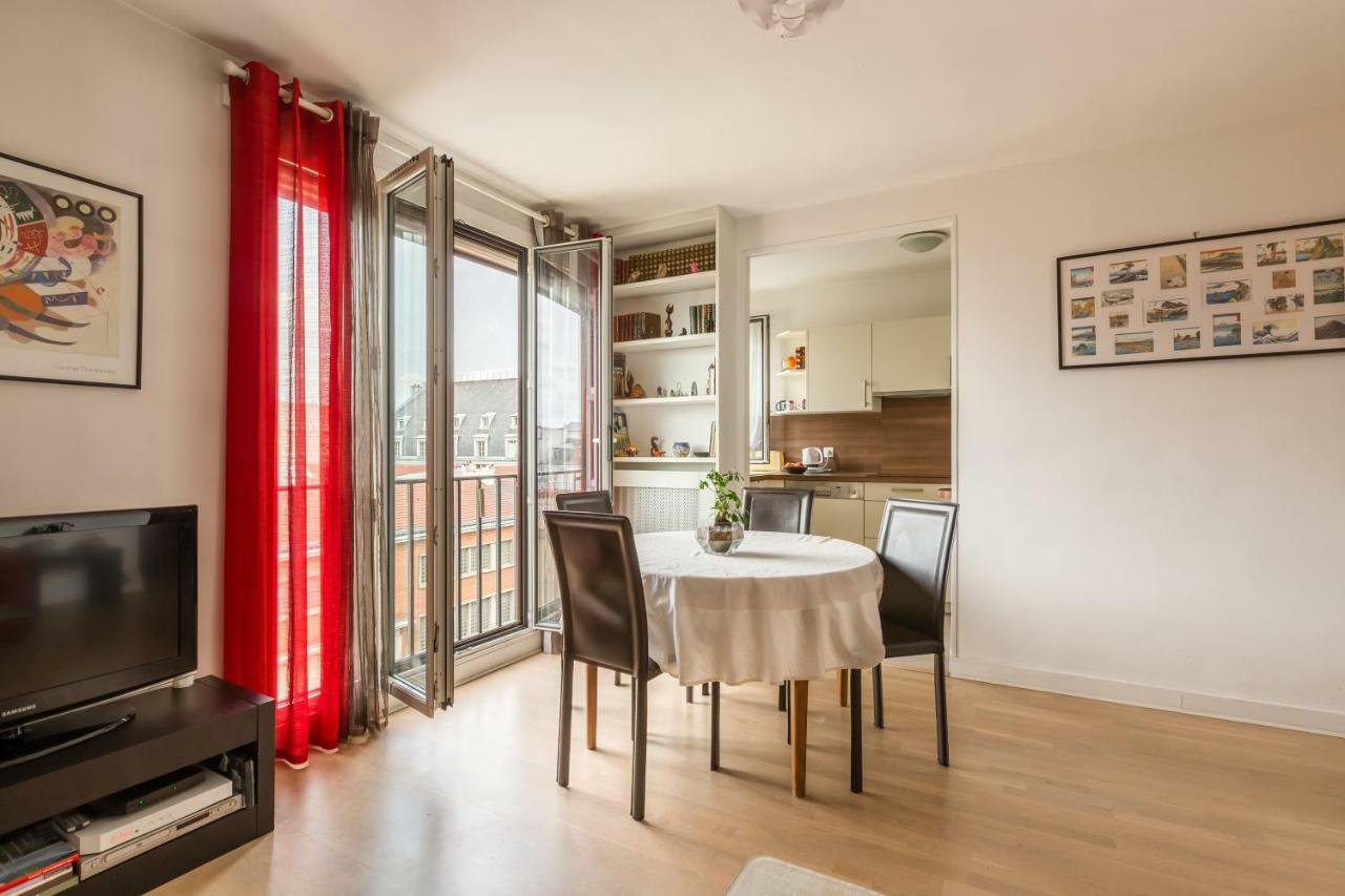 Veeve - Canal Saint Martin Pad * Parijs